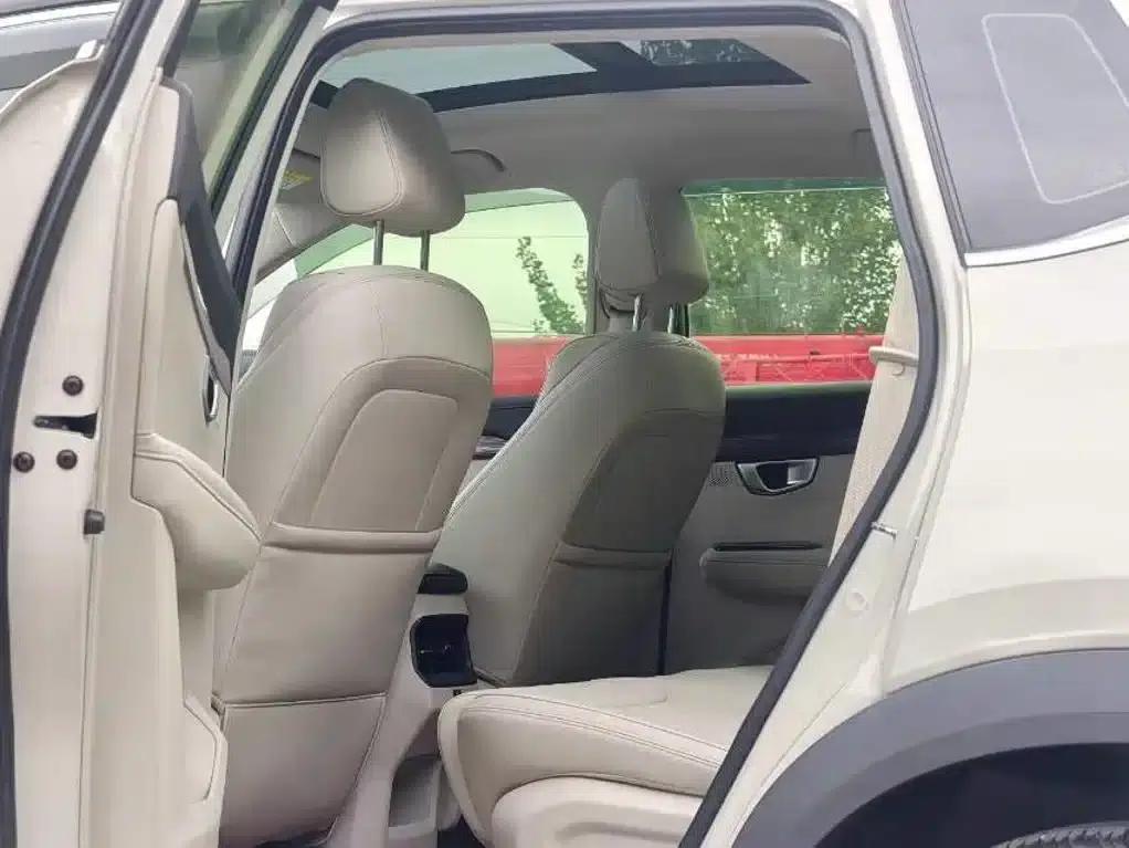 Wuling Xingchen 2021 1.5T CVT Star Edition — миниатюра 8