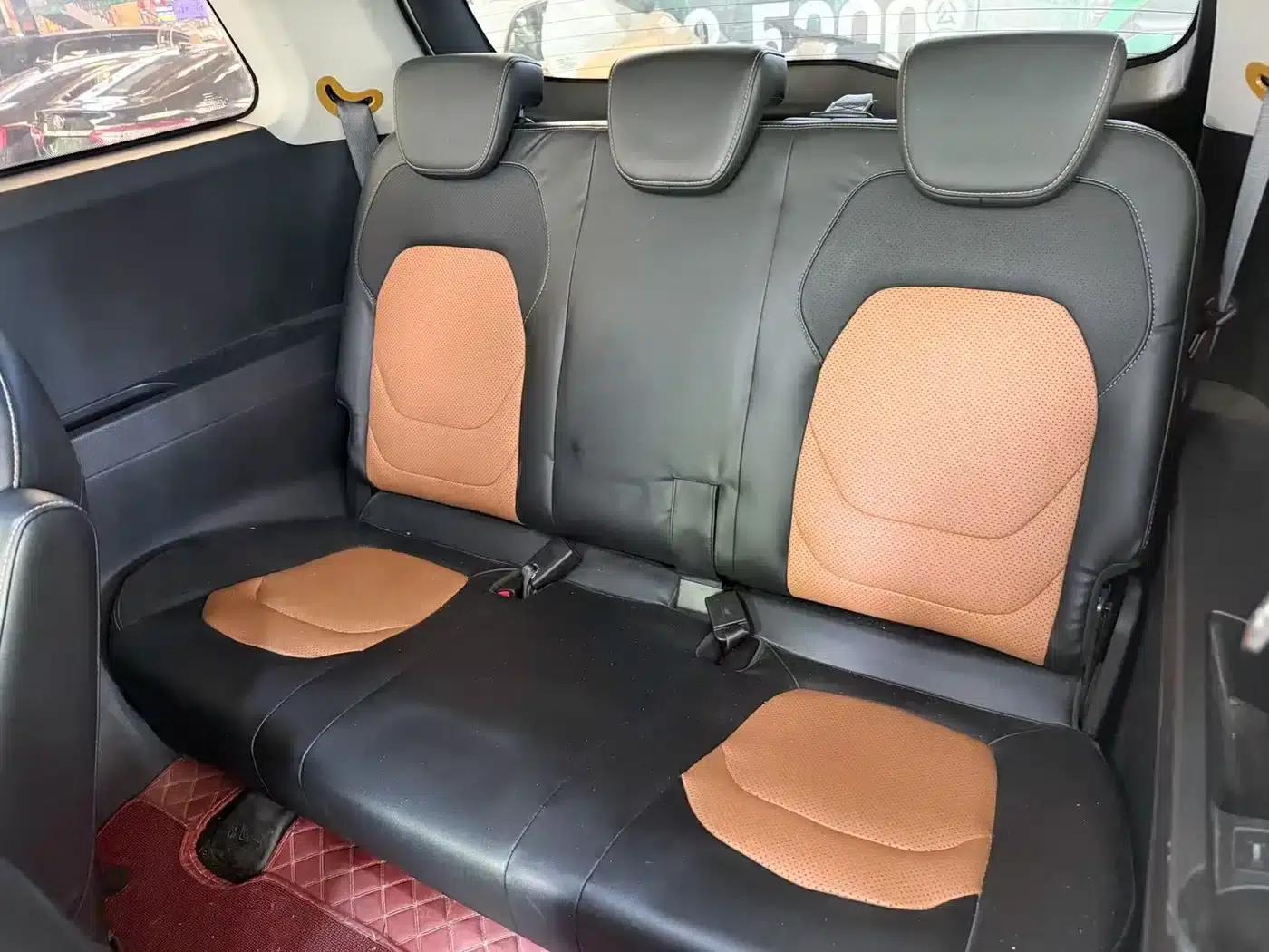 Wuling Hongguang S3 2018 1.5L Manual Comfort Model (National V Emission Standard) — миниатюра 11