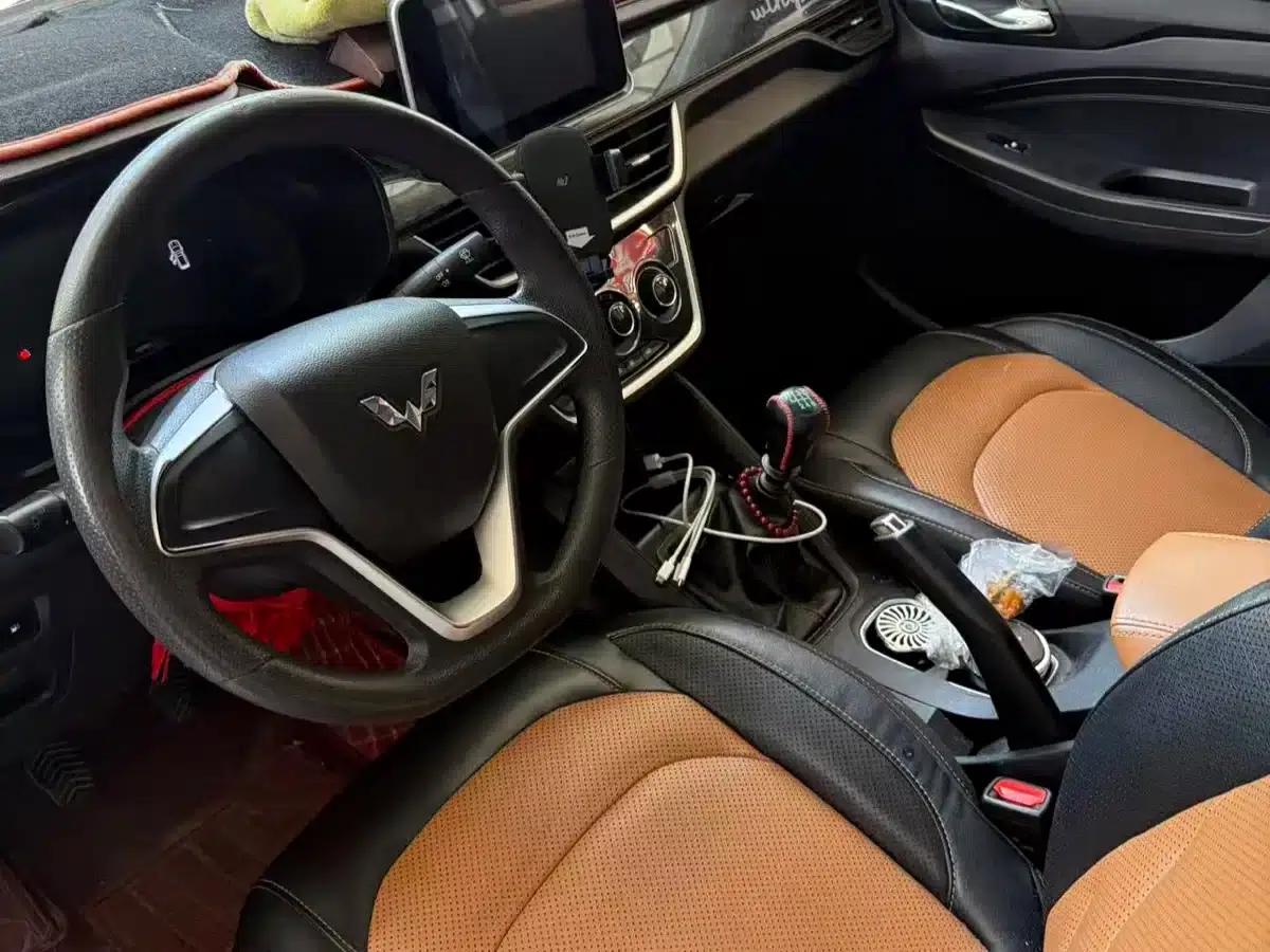 Wuling Hongguang S3 2018 1.5L Manual Comfort Model (National V Emission Standard) — миниатюра 6