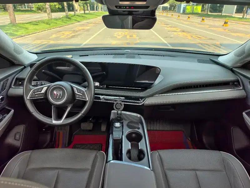 Buick E5 2023 Premium Standard Range Edition — миниатюра 5