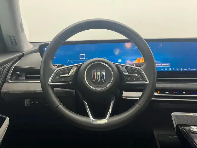 Buick E5 2023 Premium Standard Range Edition — миниатюра 16