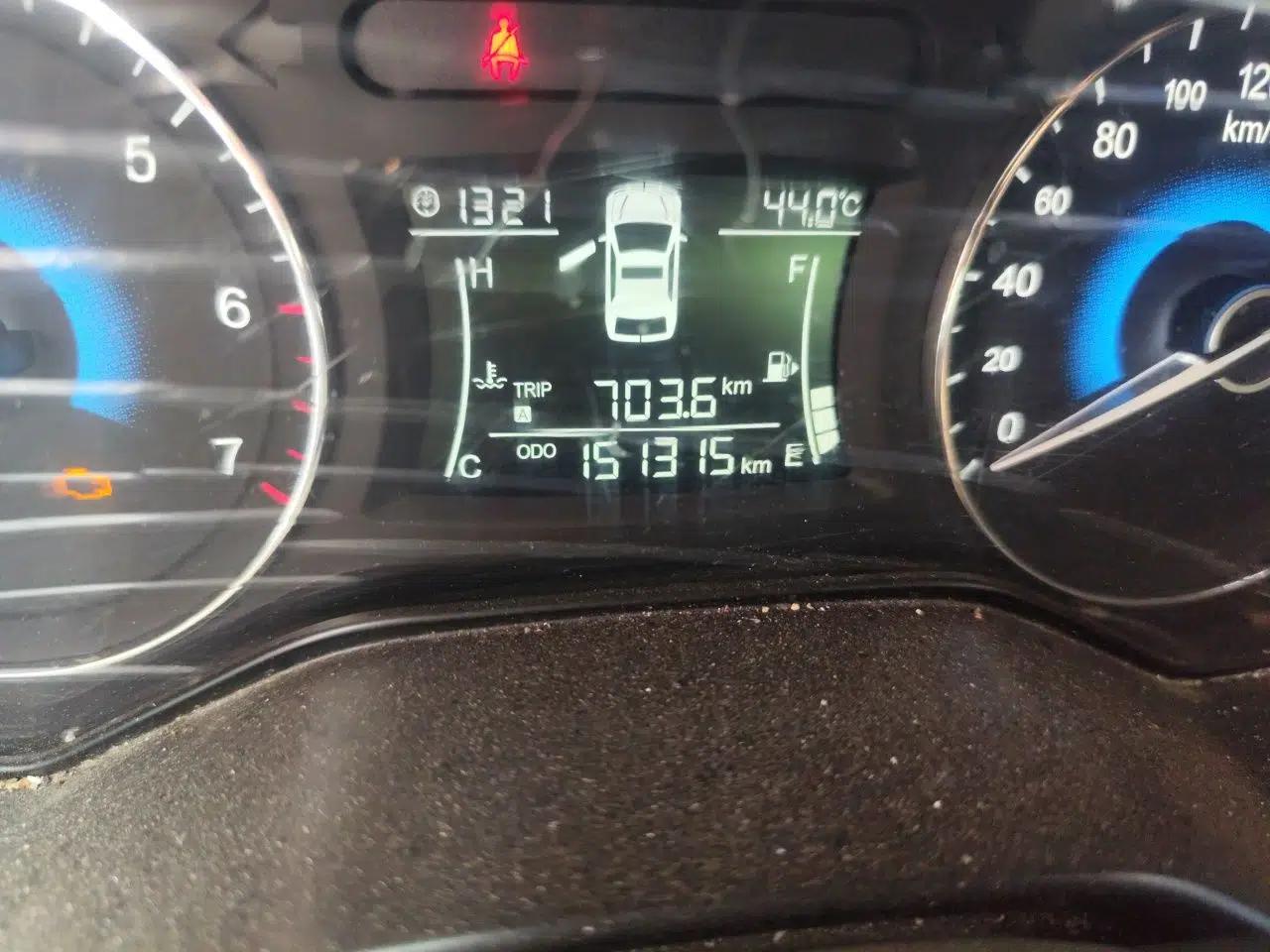 Dongfeng Fengon 580 2017 1.8L Manual Comfort Model — миниатюра 12