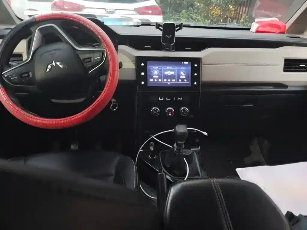 Wuling Hongguang PLUS 2019 1.5T Manual Deluxe 7-Seater — миниатюра 13