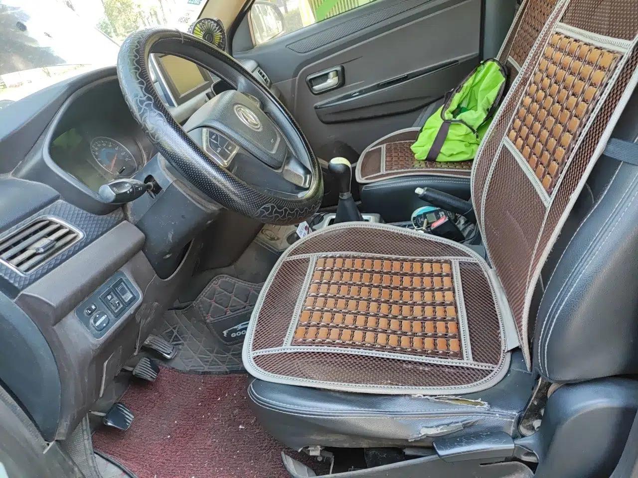 Dongfeng Fengon 330 2016 1.5L Manual Enjoyment Model DK15 — миниатюра 15
