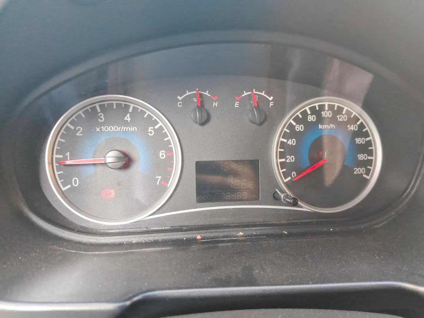 Dongfeng Fengon 330 2014 1.5L Manual Utility Version DK15 — миниатюра 11
