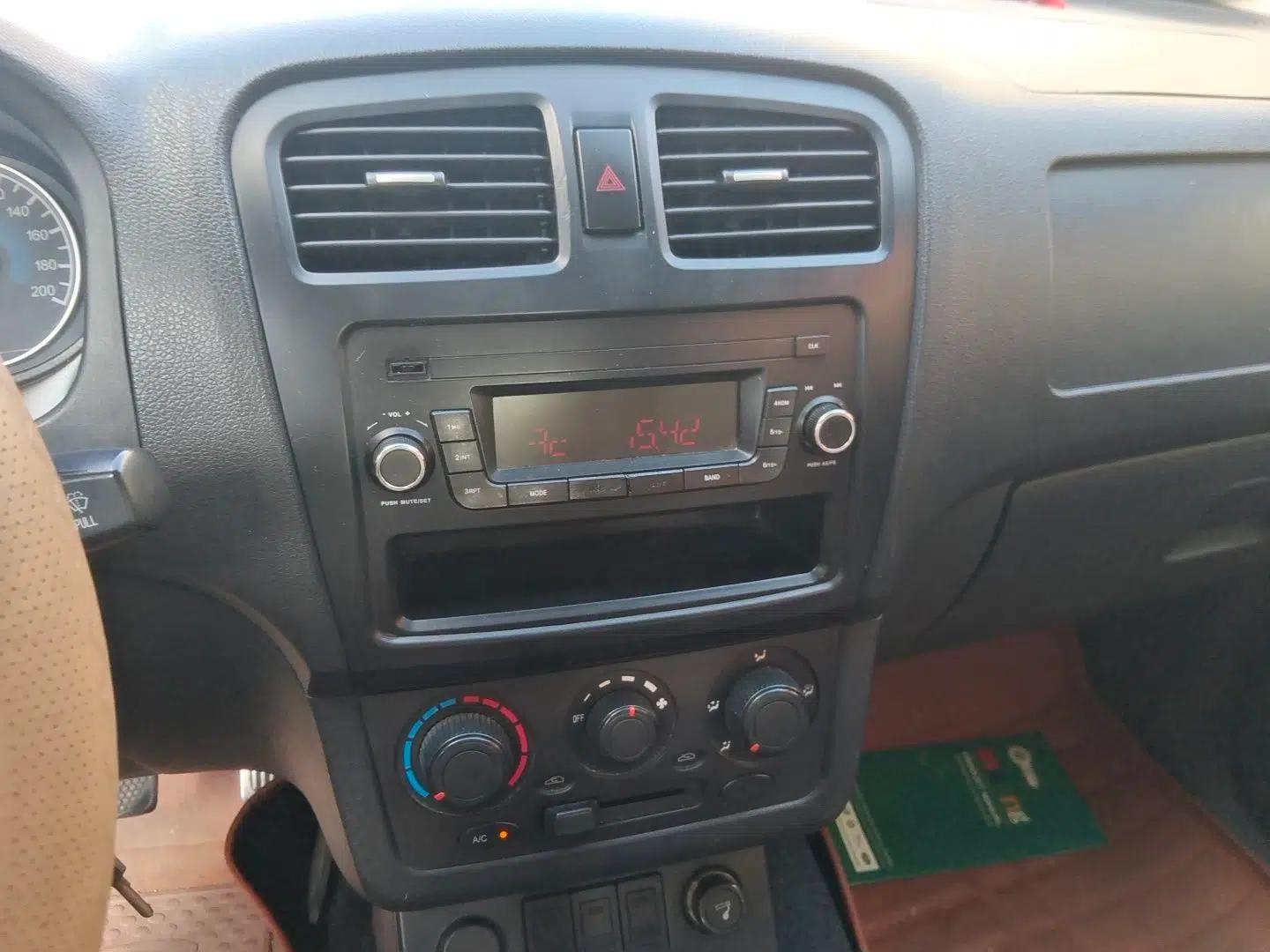 Dongfeng Fengon 330 2014 1.5L Manual Utility Version DK15 — миниатюра 13