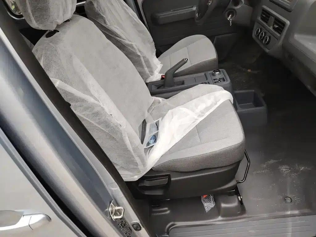 Wuling Yangguang 2024 Model 300km Comfort Bus Version 75kW — миниатюра 25