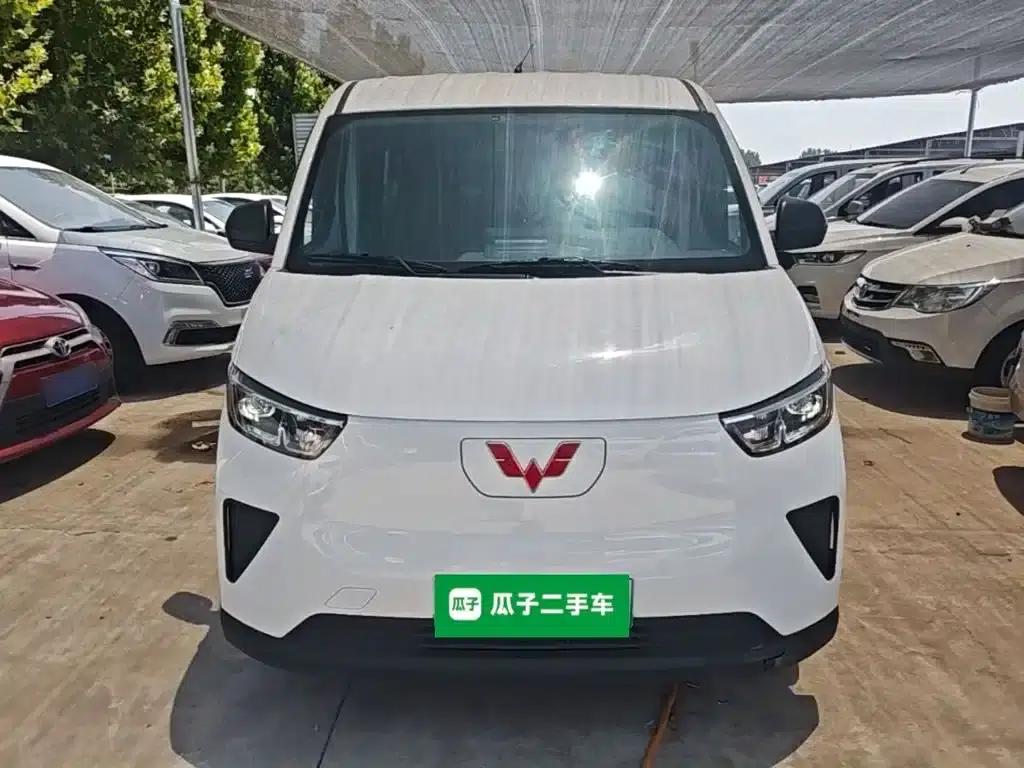 Wuling Yangguang 2024 Model 300km Comfort Bus Version 75kW — миниатюра 3