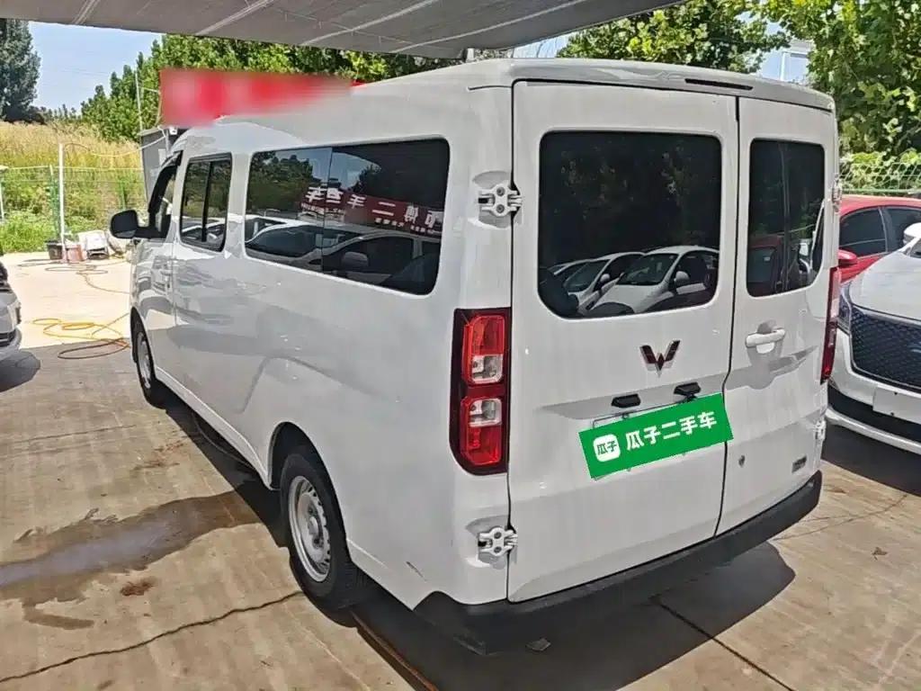 Wuling Yangguang 2024 Model 300km Comfort Bus Version 75kW — миниатюра 5