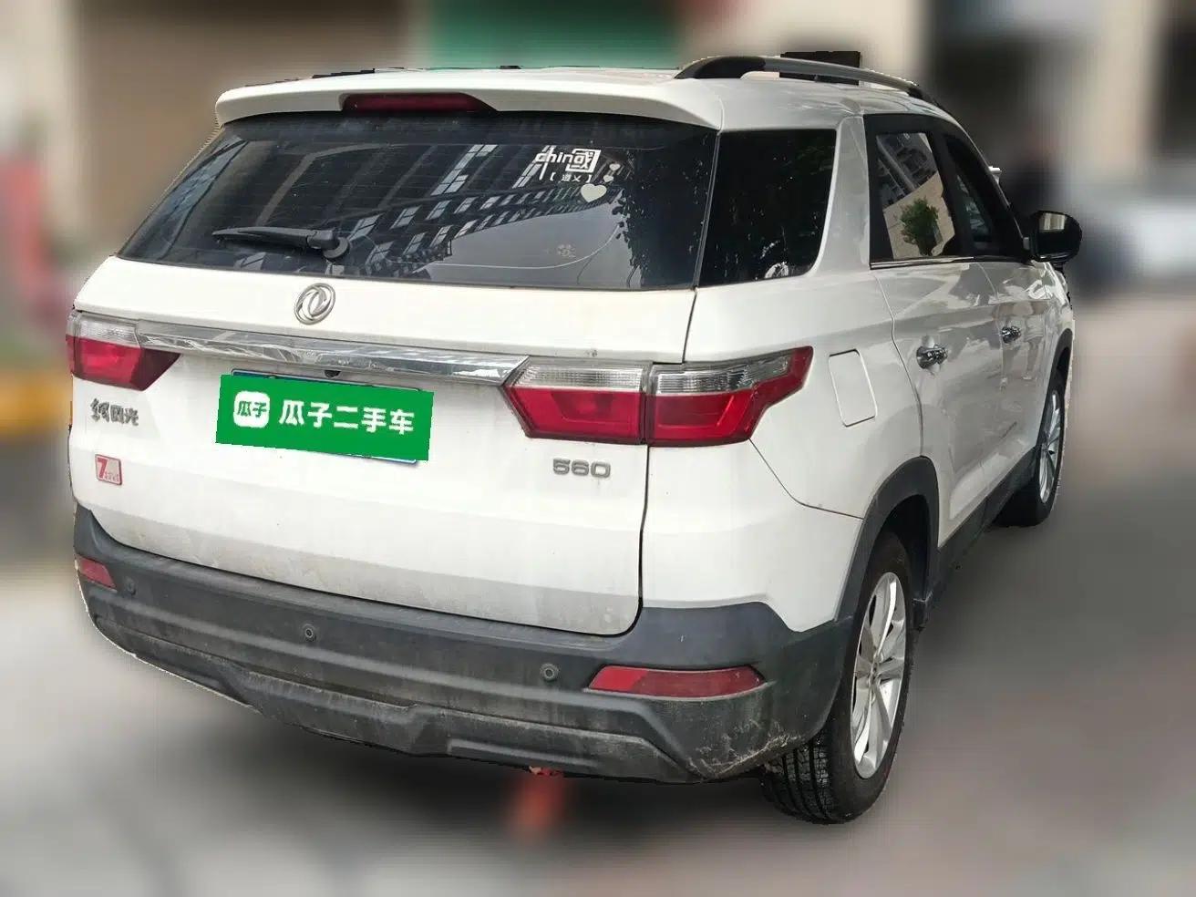 Dongfeng Fengon S560 2018 1.8L Manual Comfort 7-Seater — миниатюра 6