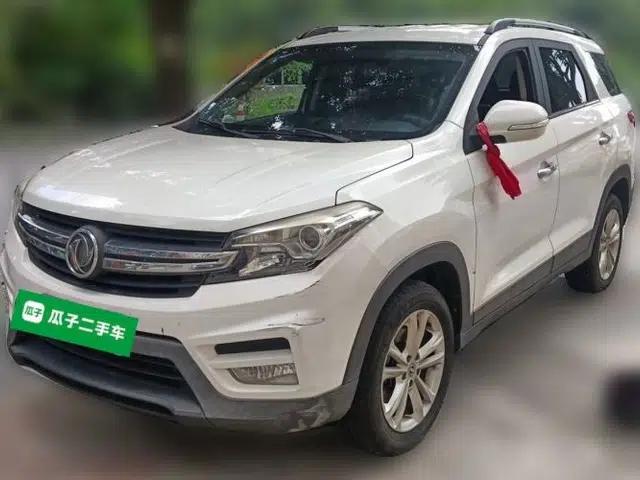 Dongfeng Fengon S560 2018 1.8L Manual Comfort 7-Seater