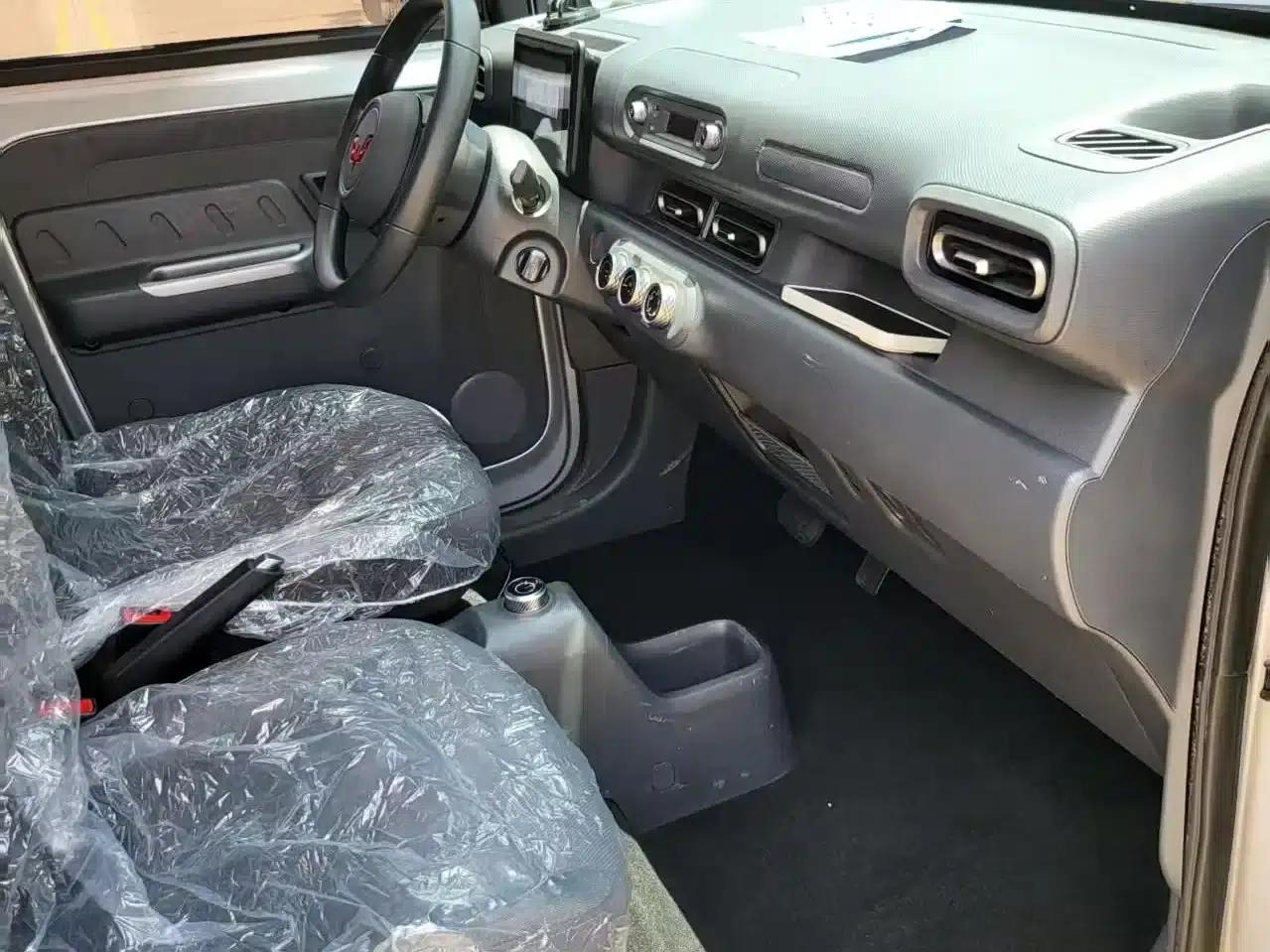 Wuling Sunshine New Energy 2025 Model, 201km/h Comfort Edition — миниатюра 7