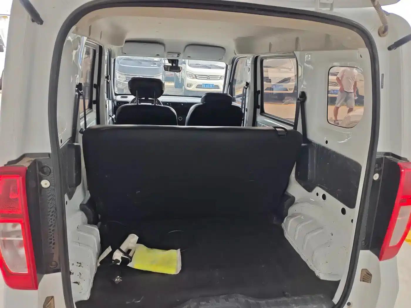 Wuling Sunshine New Energy 2025 Model, 201km/h Comfort Edition — миниатюра 7