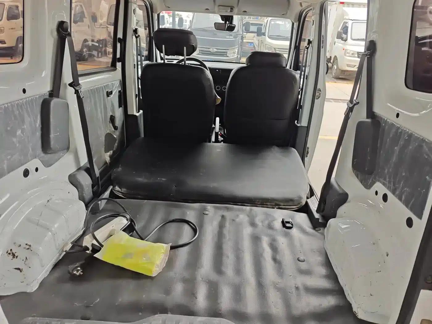 Wuling Sunshine New Energy 2025 Model, 201km/h Comfort Edition — миниатюра 9