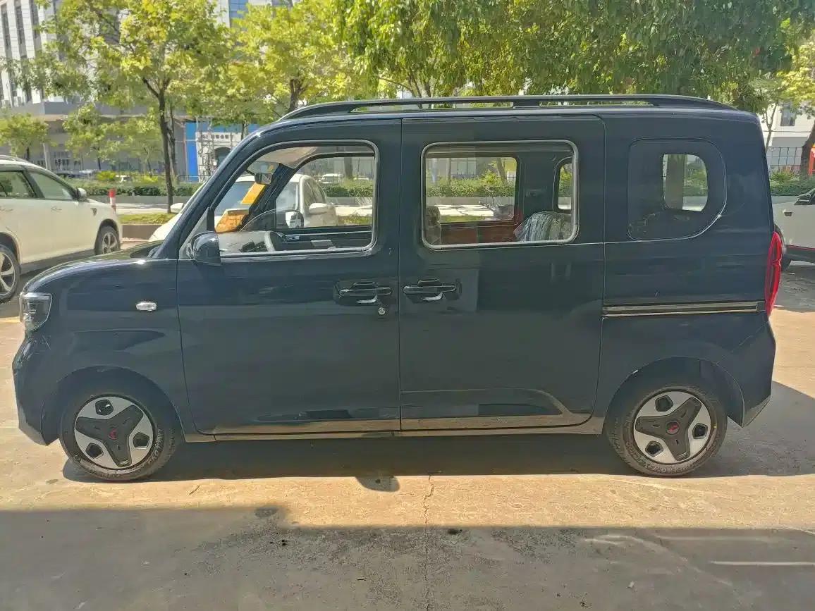 Wuling Sunshine New Energy 2025 Model 305km/h Progressive Edition — миниатюра 3