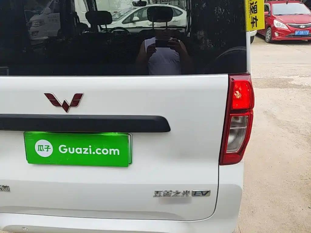 Wuling Sunshine New Energy 2025 Model 201km Standard Edition — миниатюра 8