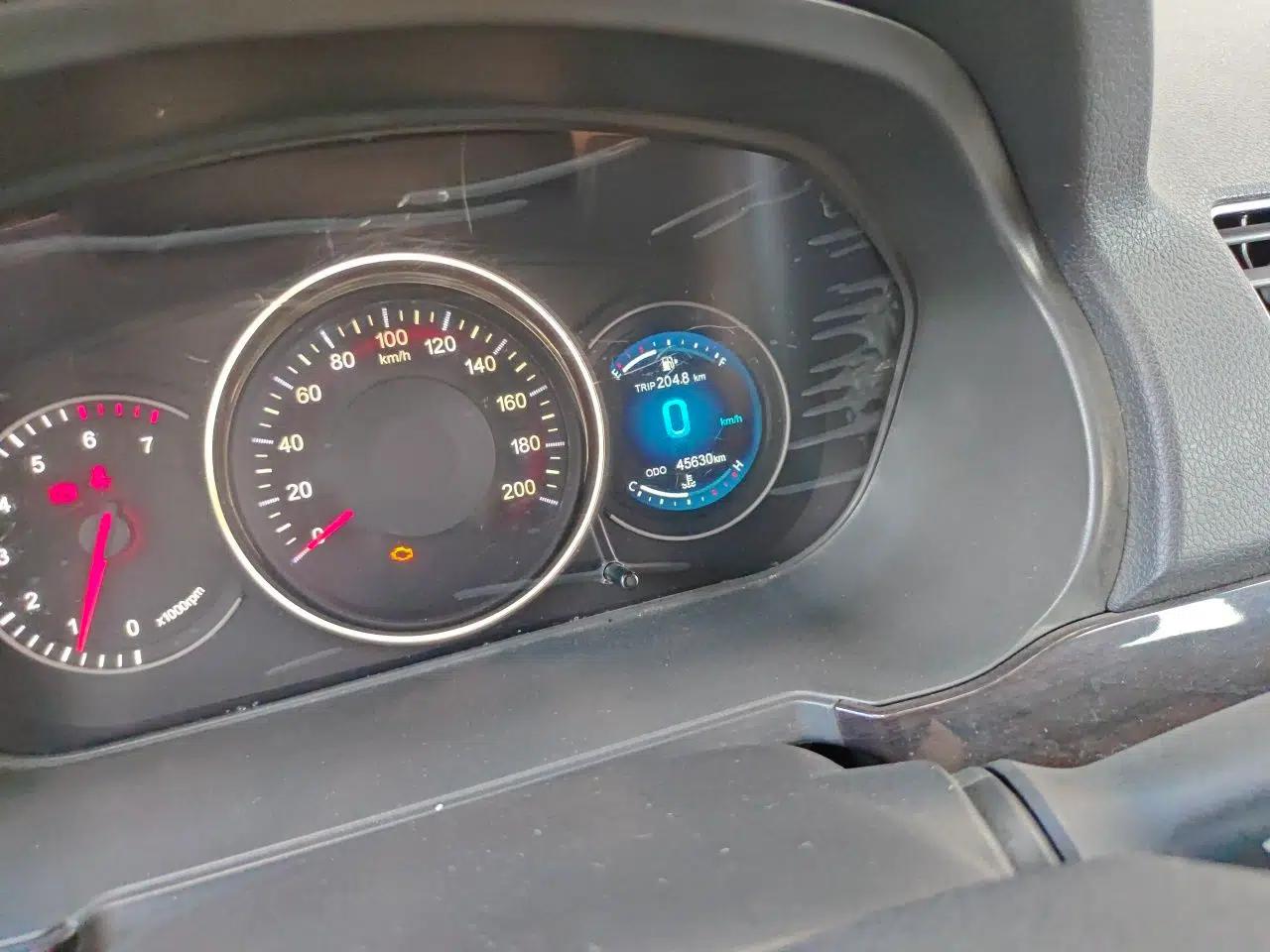 Dongfeng Fengon 370 2016 1.5L Manual Smart 7-Seater — миниатюра 12