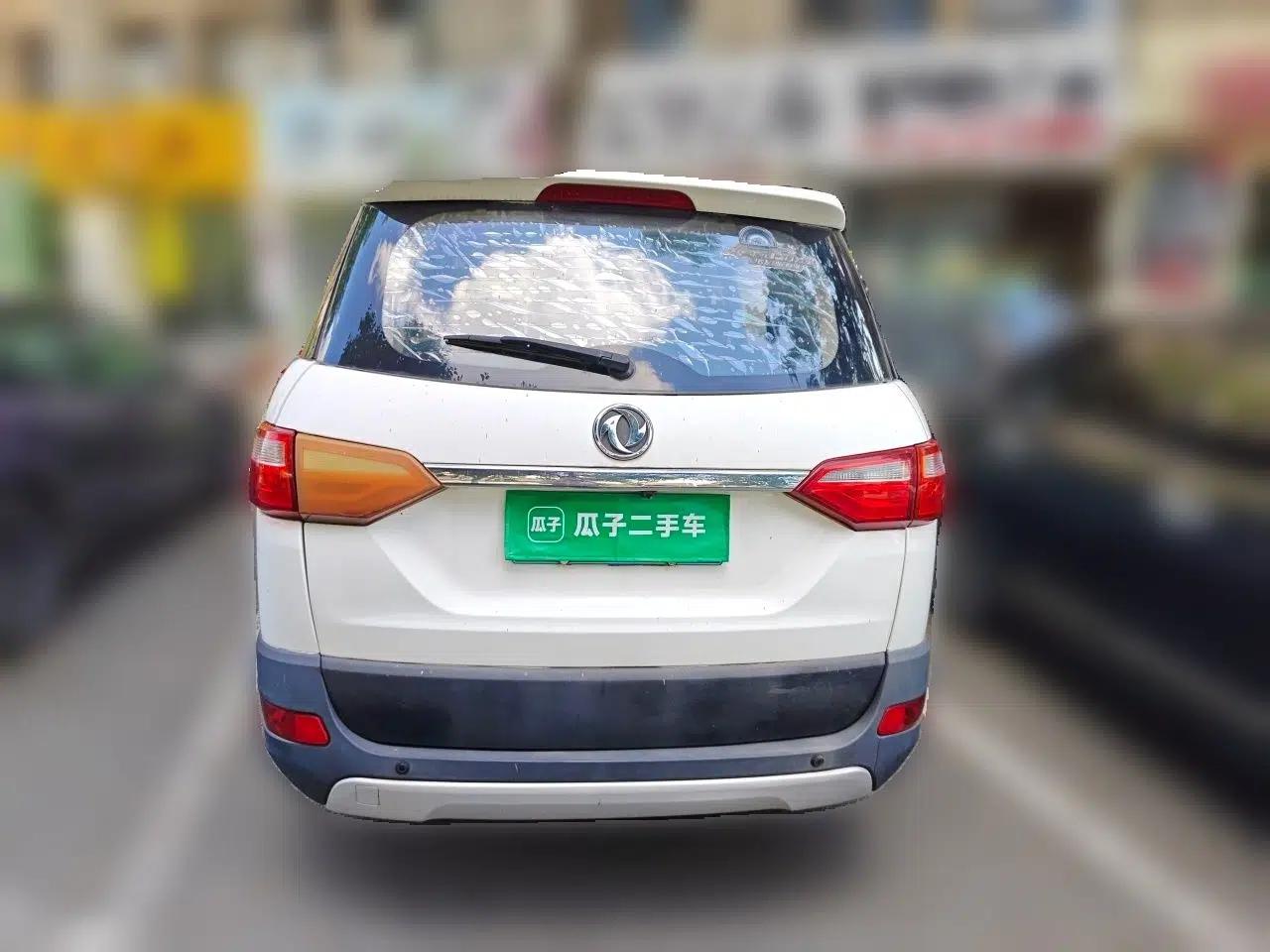Dongfeng Fengon 370 2016 1.5L Manual Smart 7-Seater — миниатюра 5