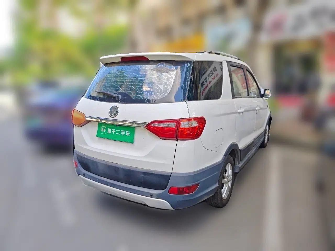 Dongfeng Fengon 370 2016 1.5L Manual Smart 7-Seater — миниатюра 6