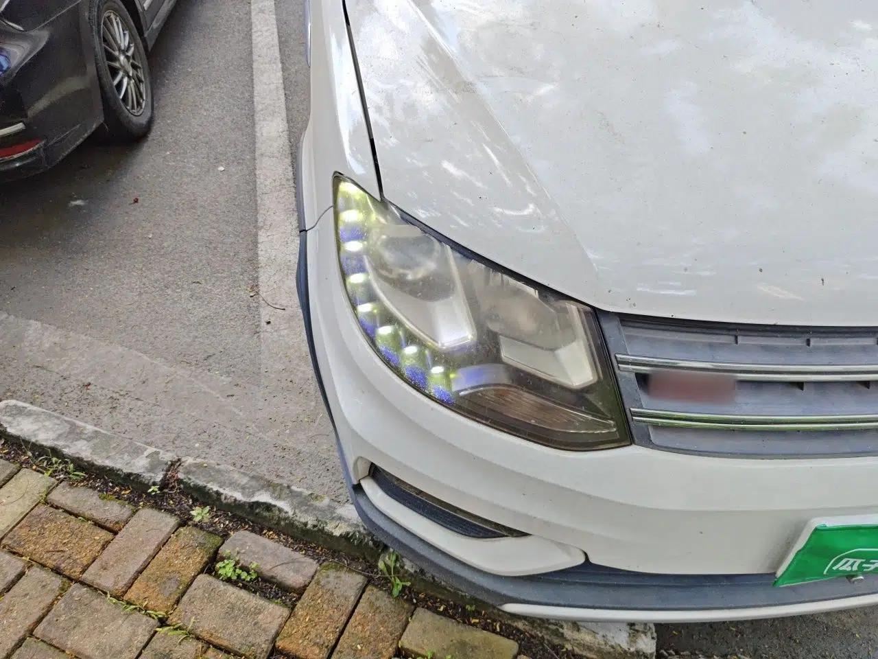 Dongfeng Fengon 370 2016 1.5L Manual Smart 7-Seater — миниатюра 7