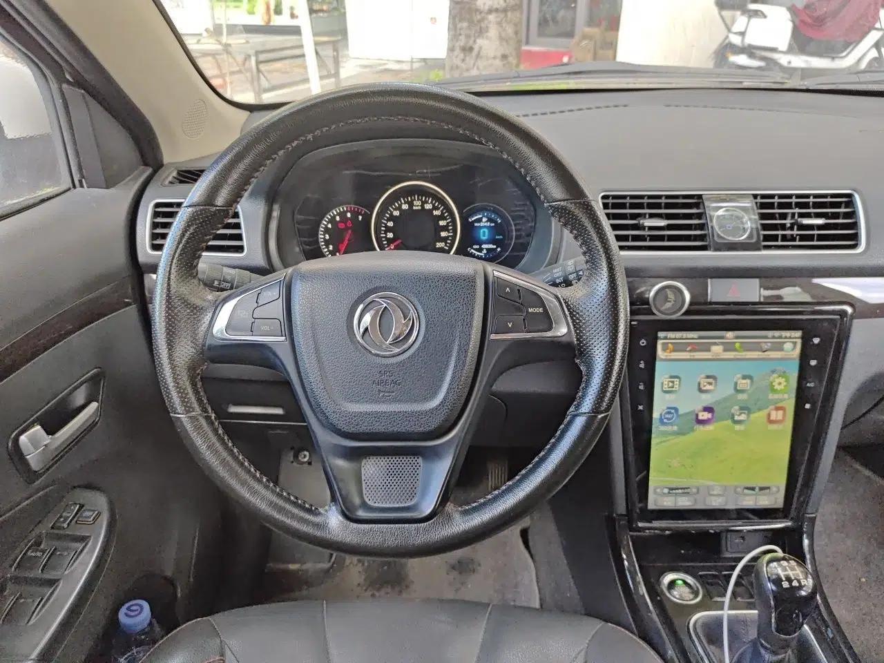 Dongfeng Fengon 370 2016 1.5L Manual Smart 7-Seater — миниатюра 10