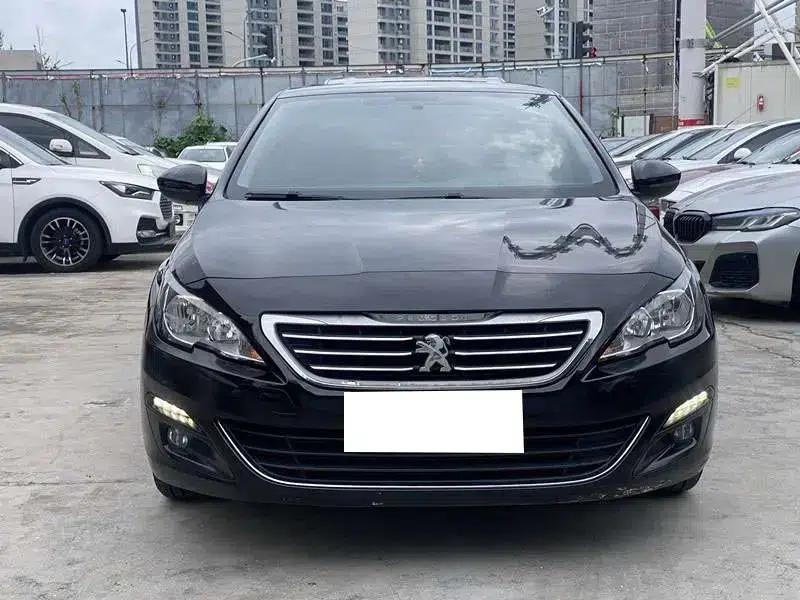 Peugeot 408 2015 1.2T Automatic Luxury Edition — миниатюра 2