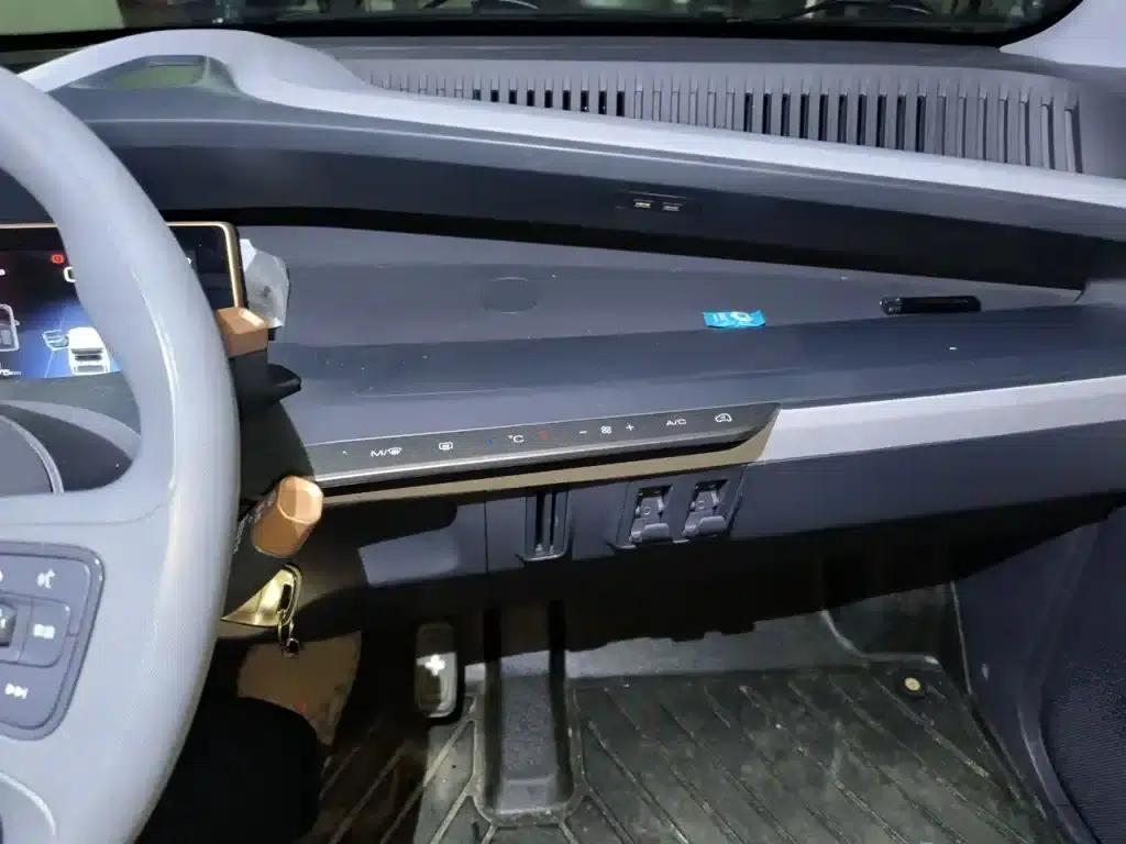 Wuling NanoEV 2021 Fun Edition - High Power Version — миниатюра 6