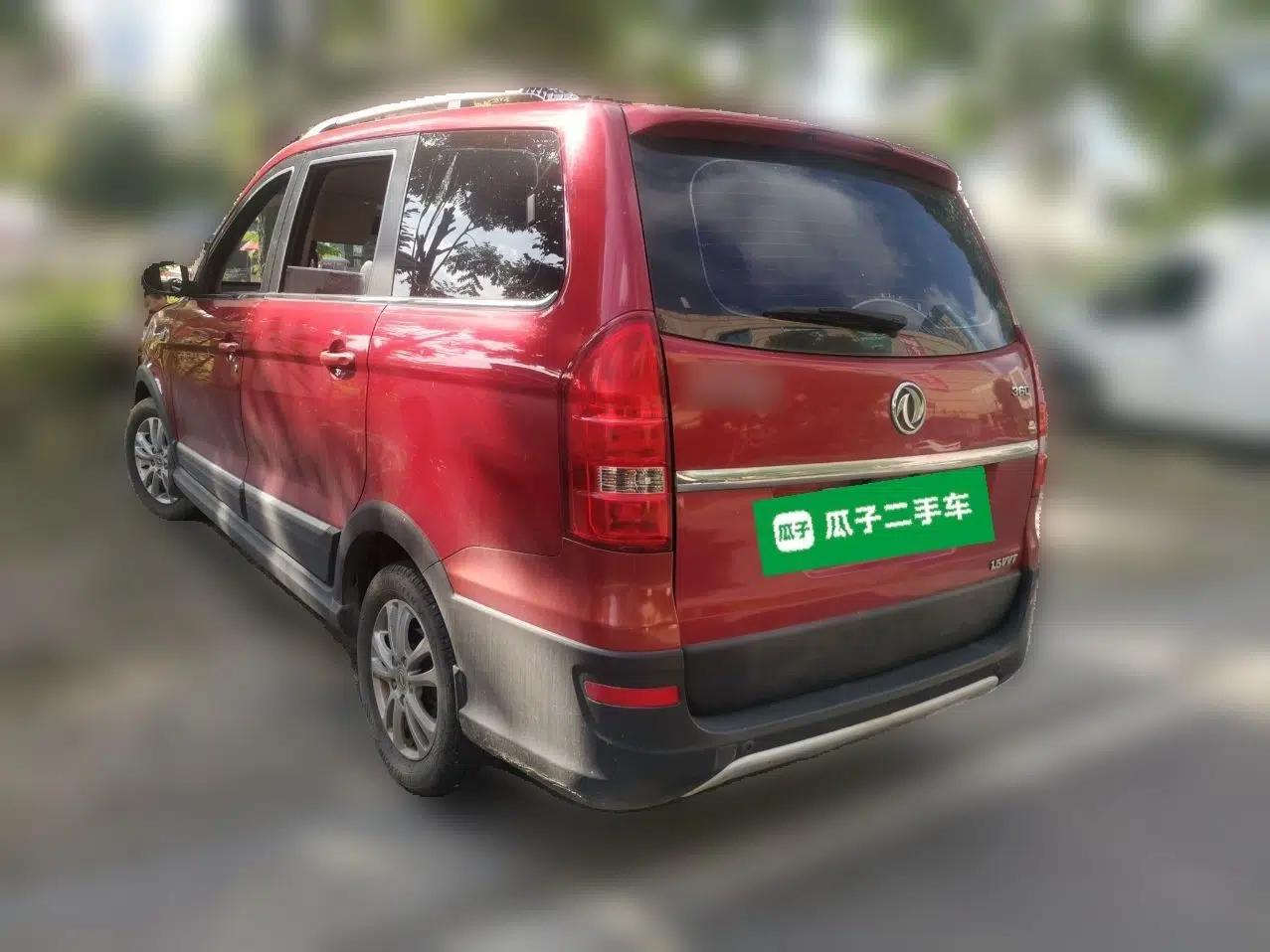 Dongfeng Fengon 360 2015 1.5L Manual Comfort 7-Seater China IV Standard — миниатюра 4