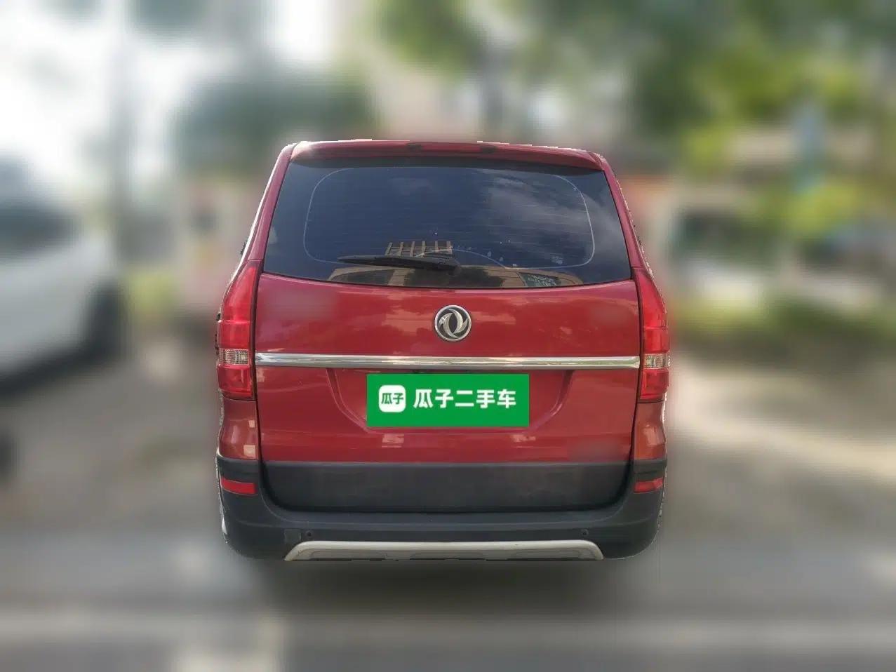Dongfeng Fengon 360 2015 1.5L Manual Comfort 7-Seater China IV Standard — миниатюра 5
