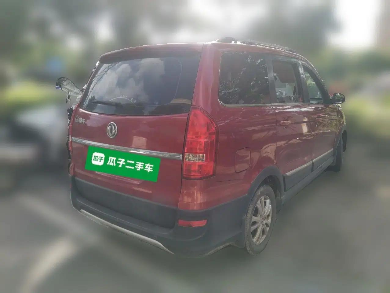 Dongfeng Fengon 360 2015 1.5L Manual Comfort 7-Seater China IV Standard — миниатюра 6