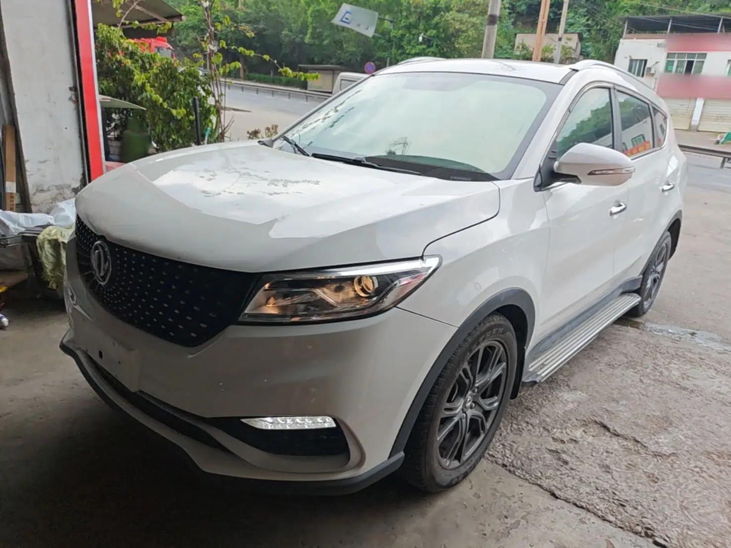 Dongfeng Fengon 580Pro 2020 280TGDI CVT Smart Edition — миниатюра 1