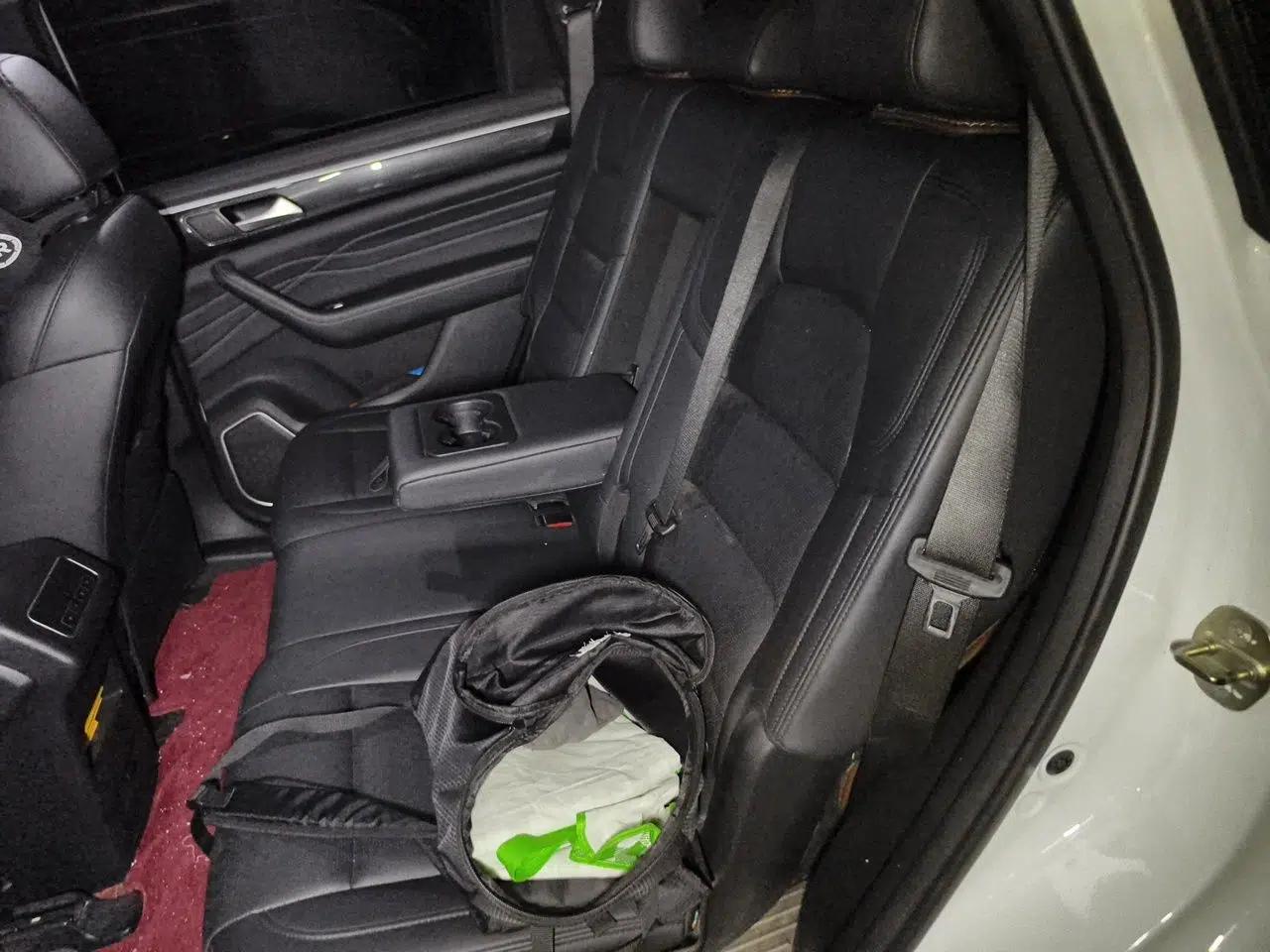 Dongfeng Fengon ix7 2020 2.0 TGDI Automatic Two-Wheel Drive Urban Luxury Edition — миниатюра 17