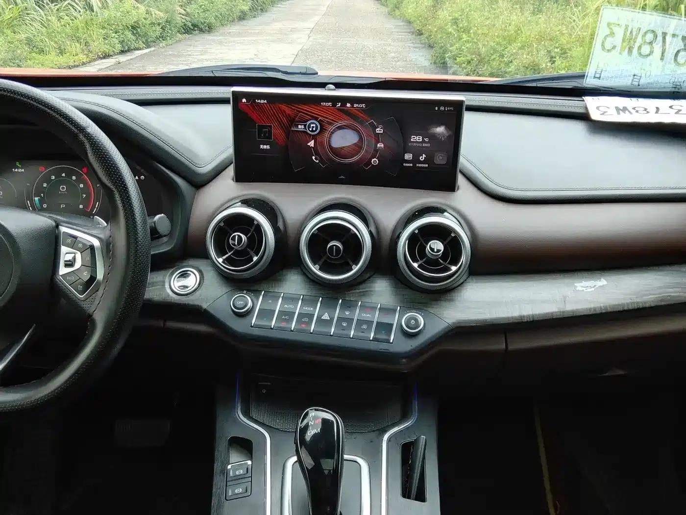 Weipai VV7 2020 2.0T Flagship Edition — миниатюра 11