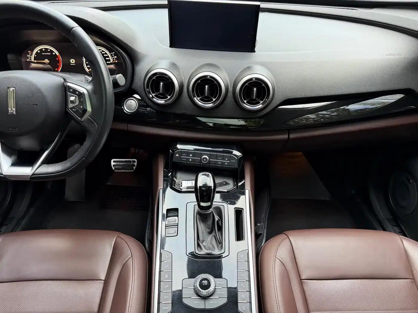 Weipai VV7 2017 2.0T Flagship Edition — миниатюра 7