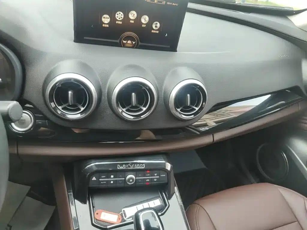 Weipai VV7 2017 2.0T Super Luxury Edition — миниатюра 13