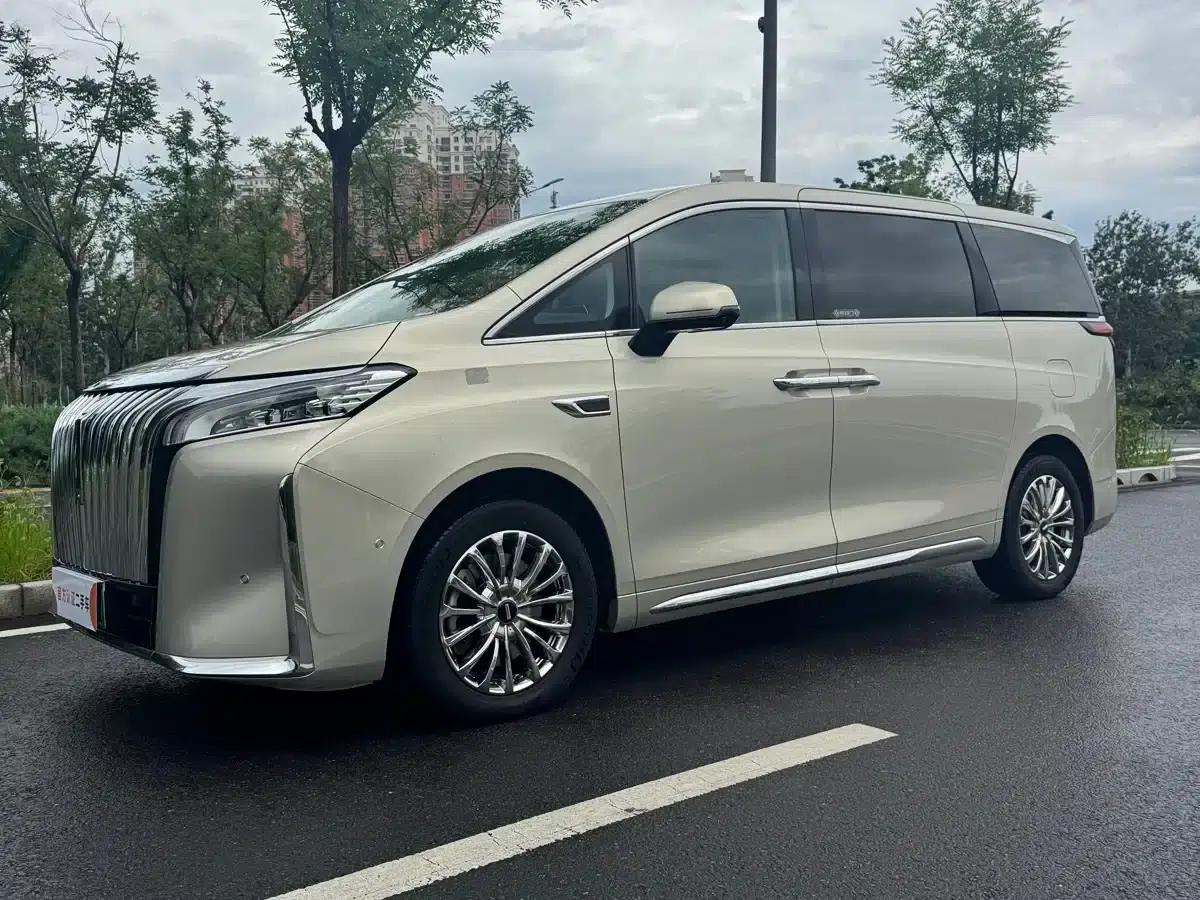 Weipai Gaoshan 2023 Four-Wheel Drive Flagship Edition — миниатюра 1
