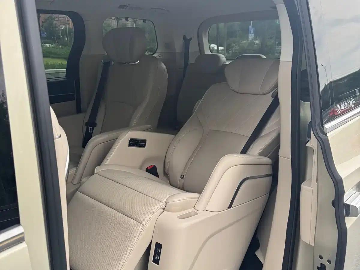 Weipai Gaoshan 2023 Four-Wheel Drive Flagship Edition — миниатюра 17