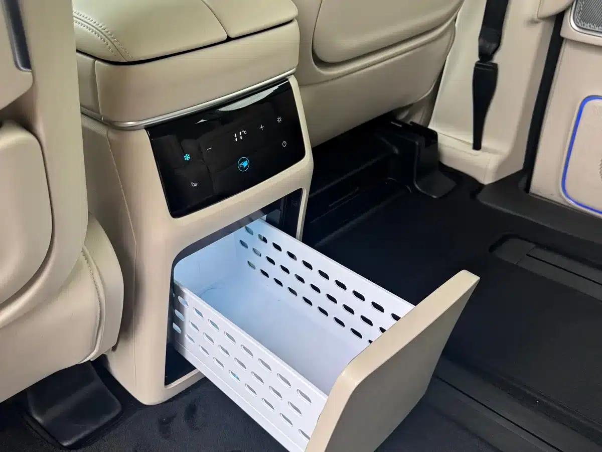 Weipai Gaoshan 2023 Four-Wheel Drive Flagship Edition — миниатюра 18