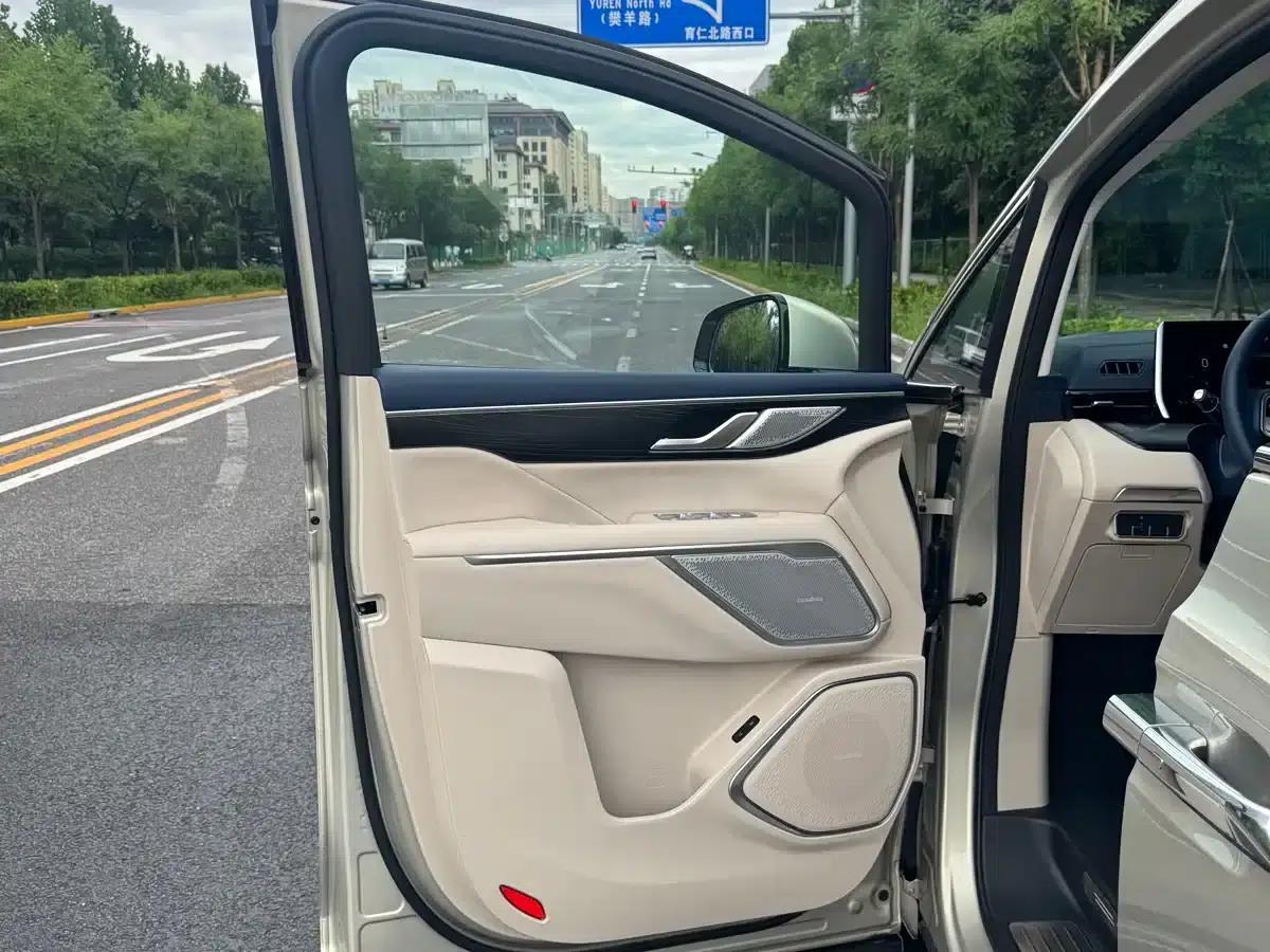 Weipai Gaoshan 2023 Four-Wheel Drive Flagship Edition — миниатюра 8