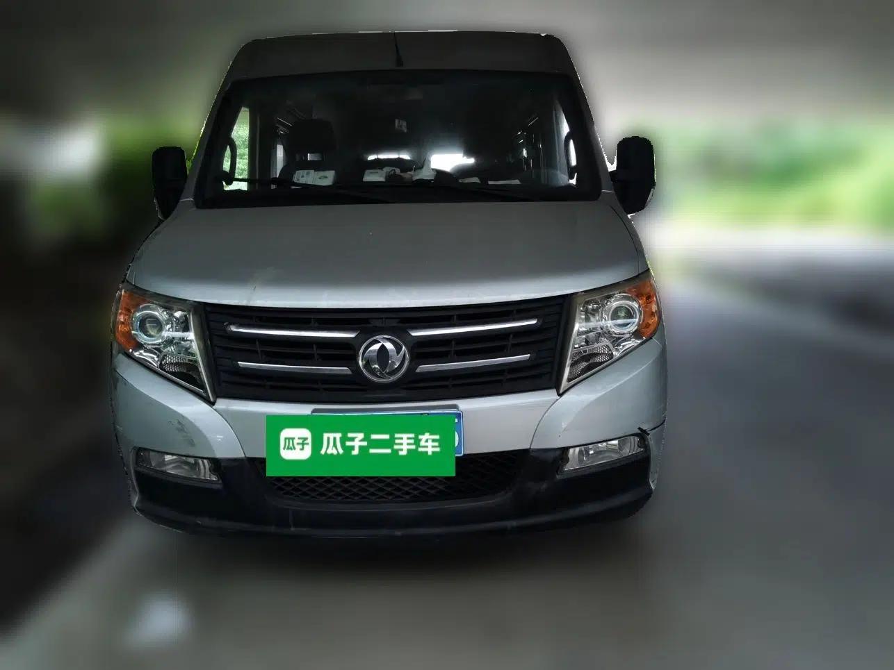 Dongfeng Yufeng 2016 2.5T Lingyun Edition Yulibao High-End Long Wheelbase Mid-Roof ZD25 — миниатюра 2