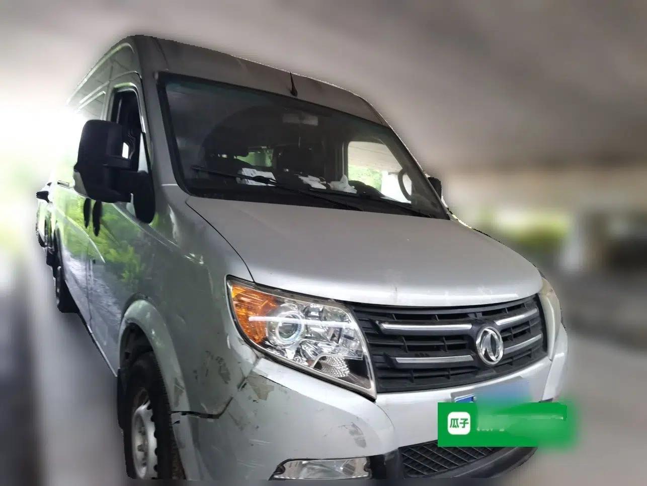 Dongfeng Yufeng 2016 2.5T Lingyun Edition Yulibao High-End Long Wheelbase Mid-Roof ZD25 — миниатюра 3