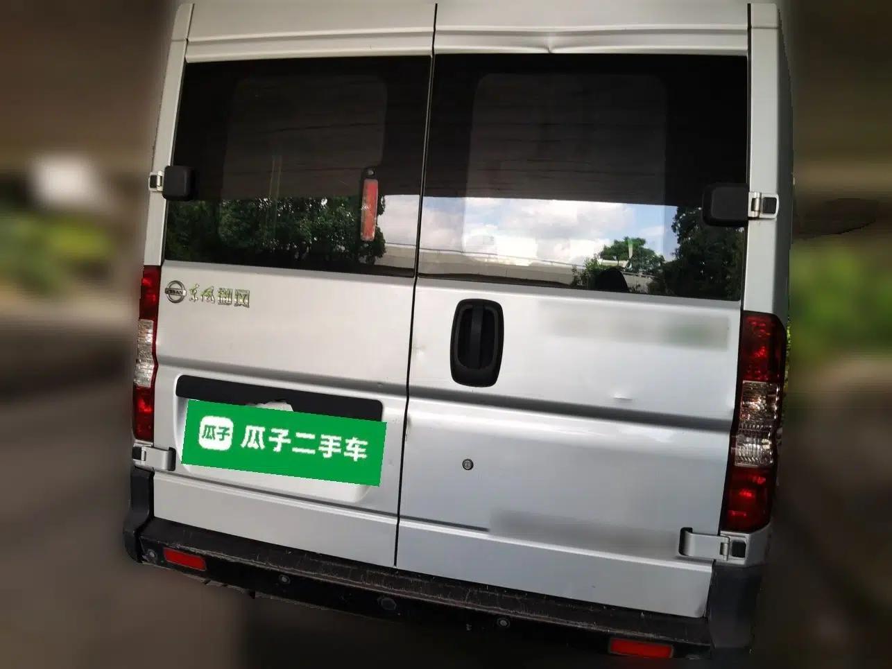 Dongfeng Yufeng 2016 2.5T Lingyun Edition Yulibao High-End Long Wheelbase Mid-Roof ZD25 — миниатюра 5