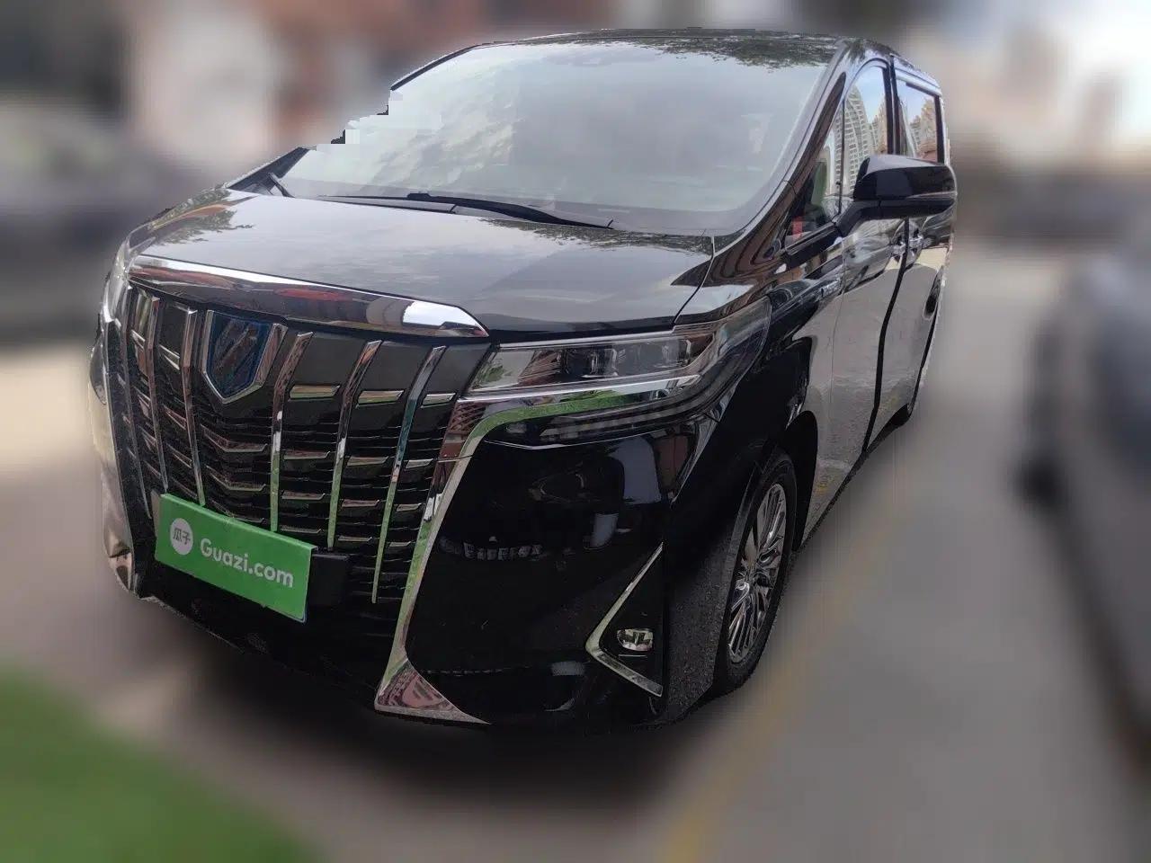 Toyota Alphard 2021 Dual-Engine 2.5L Luxury Edition — миниатюра 1
