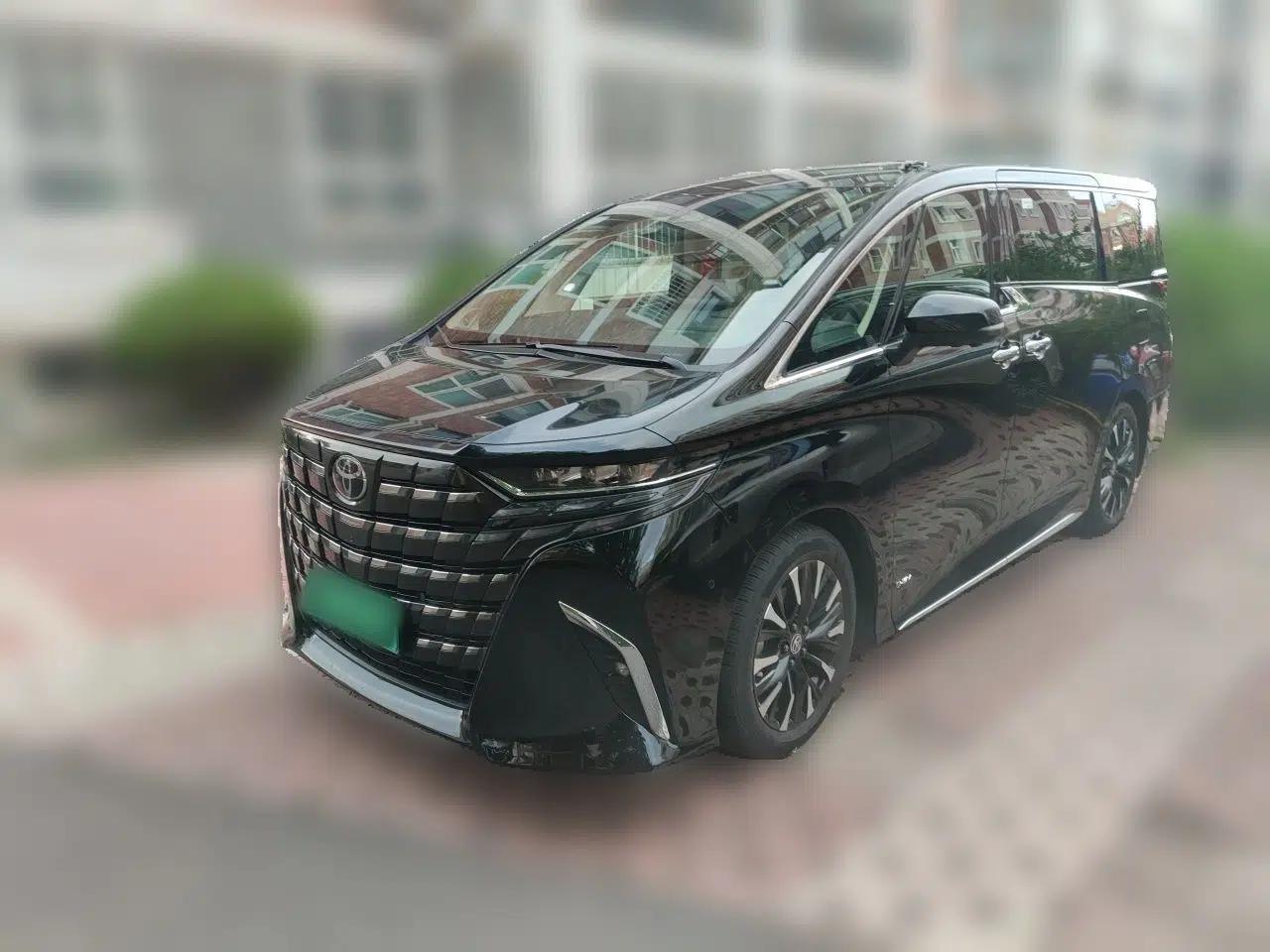 Toyota Alphard 2023 Dual-Motor 2.5L Premium Golden Edition — миниатюра 1