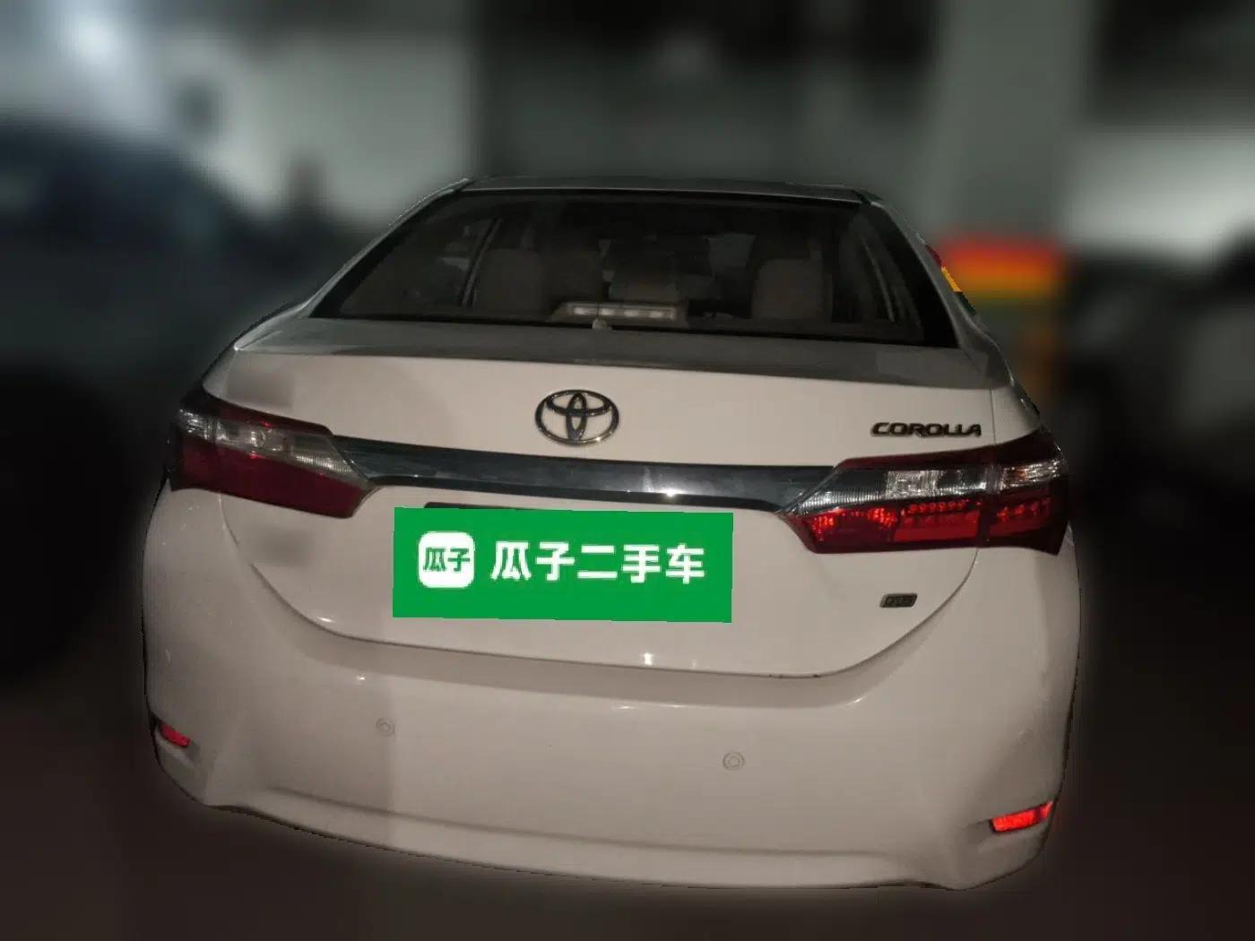 Toyota Corolla 2014 1.6L CVT GL-i Leather Edition — миниатюра 5
