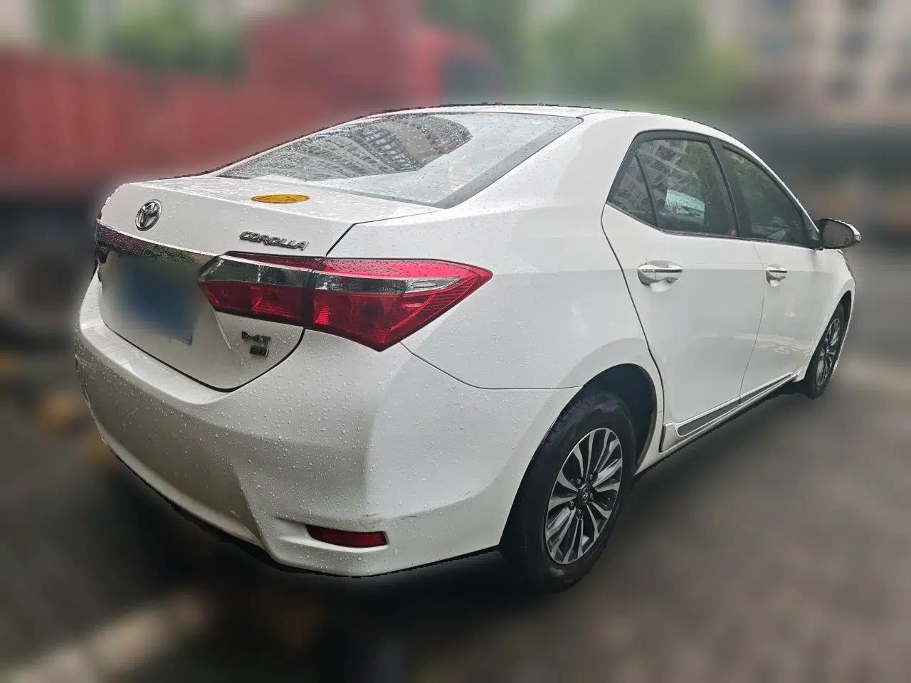 Toyota Corolla 2017 Revised Version 1.2T S-CVT GL — миниатюра 6