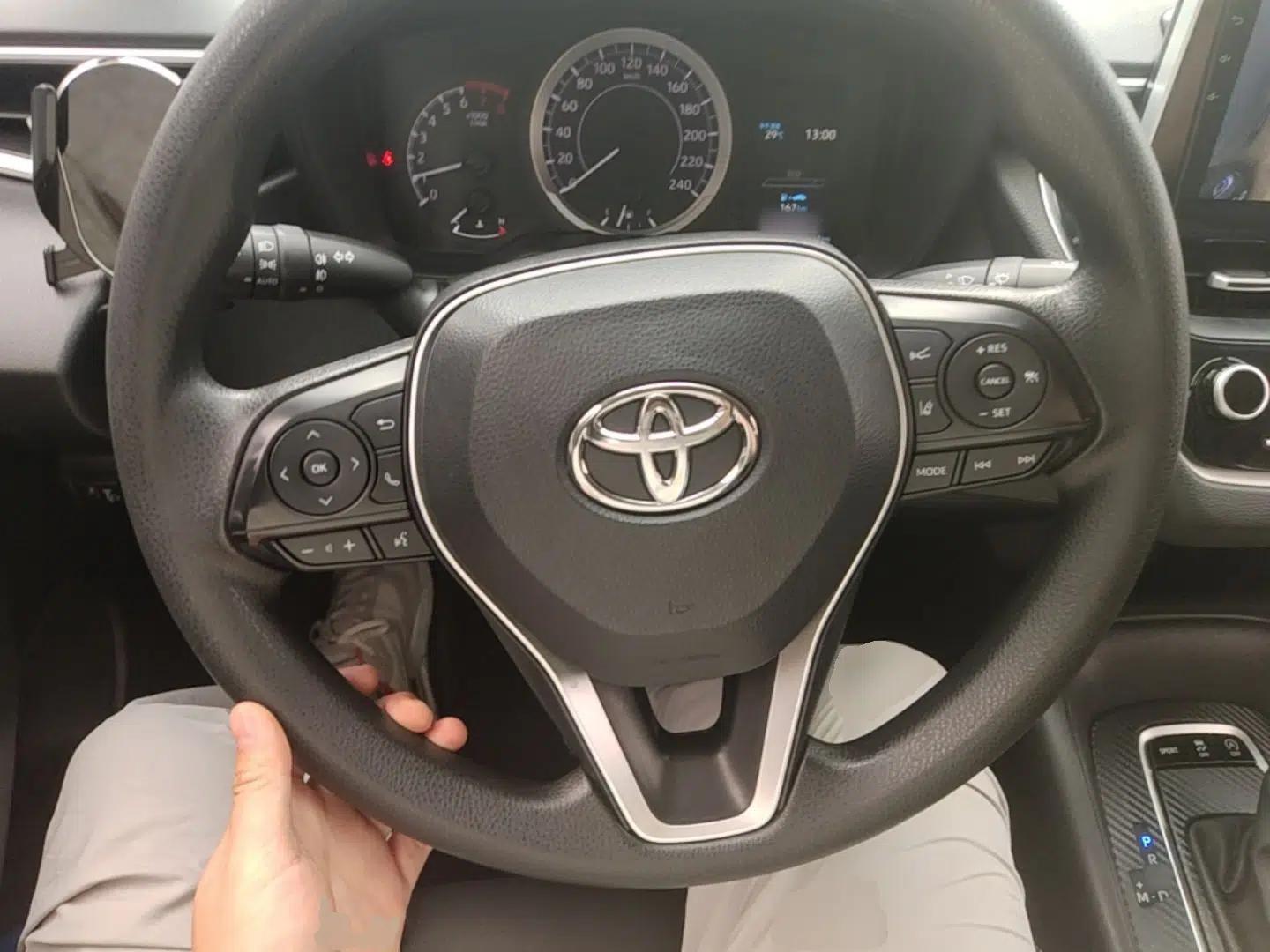 Toyota Corolla 2019 1.2T S-CVT GL-i Elite Edition — миниатюра 13