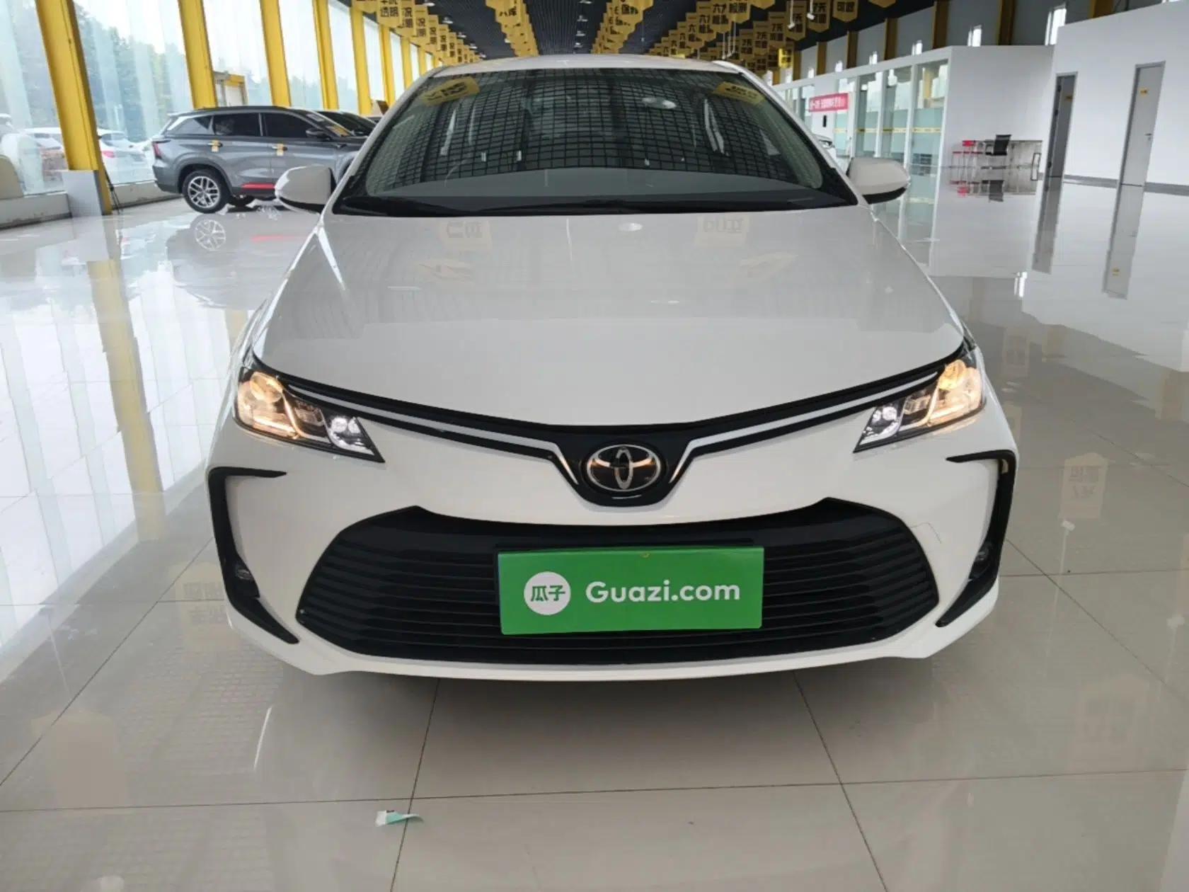Toyota Corolla 2021 1.2T S-CVT Pioneer Edition — миниатюра 2