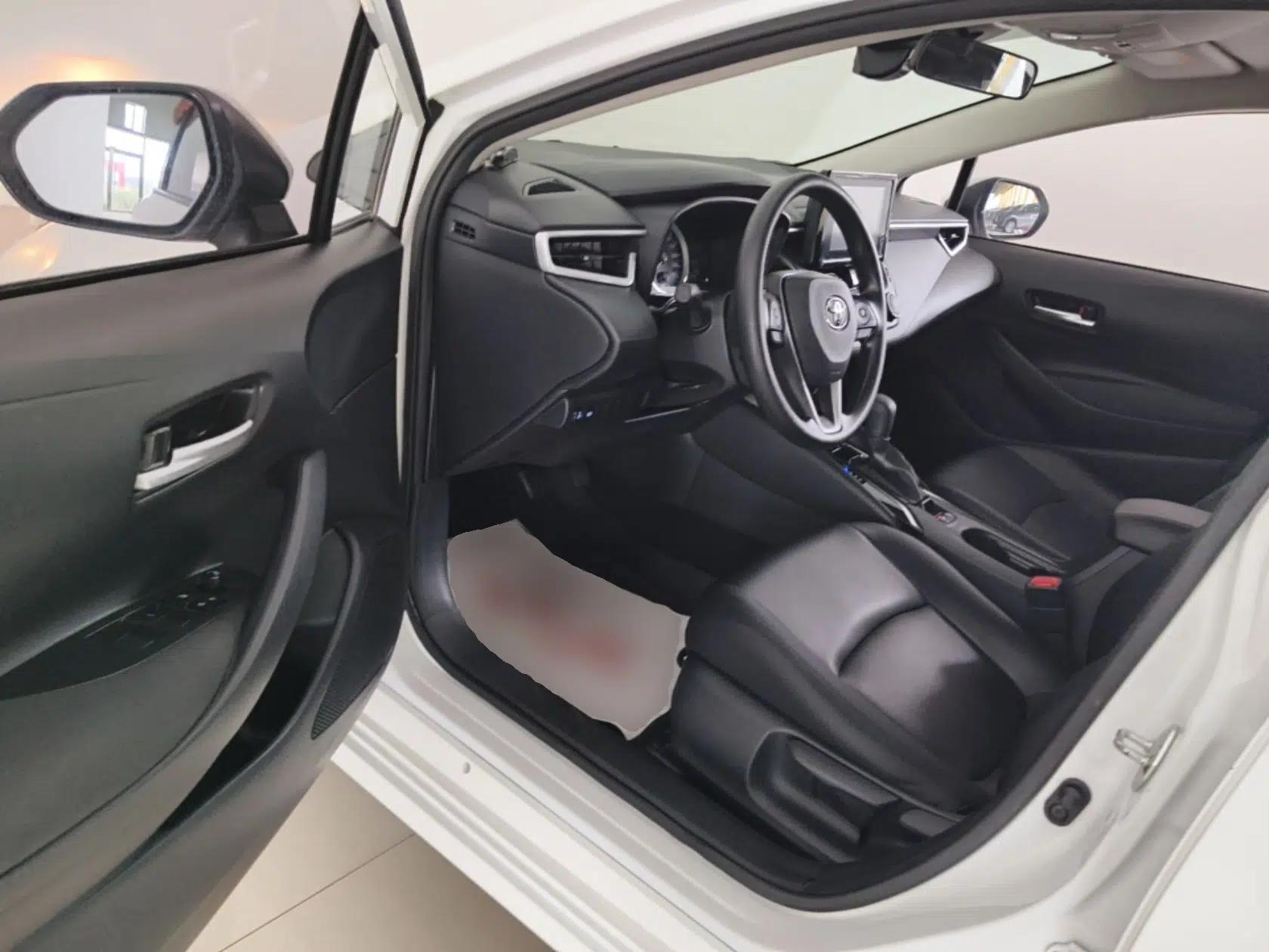 Toyota Corolla 2021 1.2T S-CVT Pioneer Edition — миниатюра 18