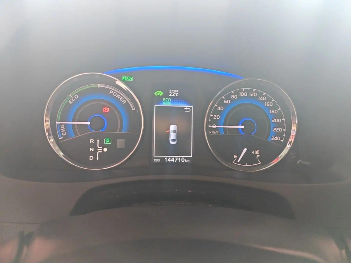 Toyota Corolla 2017 Revised Dual-Engine 1.8L E-CVT Elite Edition — миниатюра 14